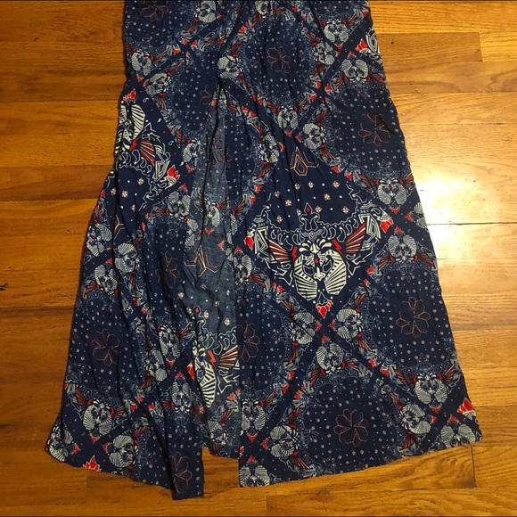 SALE! (NWOT)Volcom Blue Print High Slit Skirt (M) - Picture 5 of 8